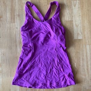 Lululemon tank
